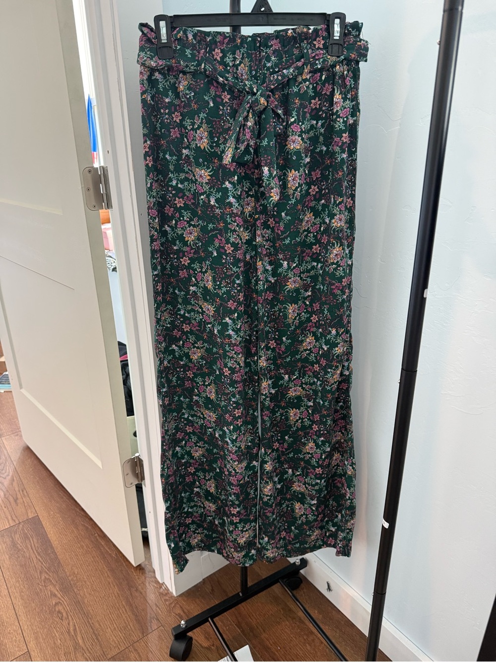 Floral Flowy Pant